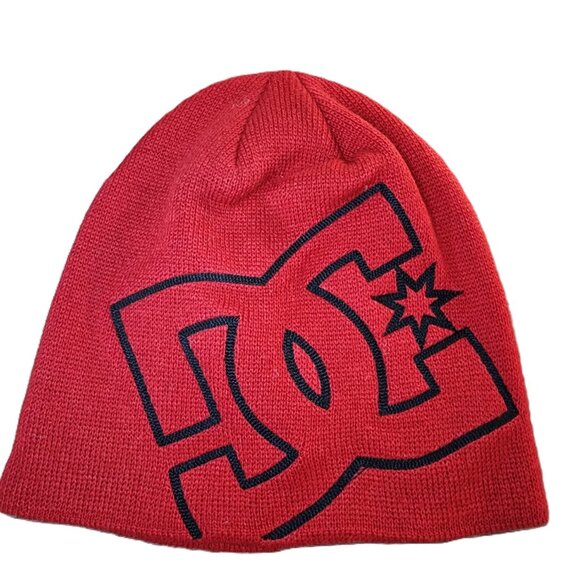 DC Other - DC Shoes Big Star Red Beanie